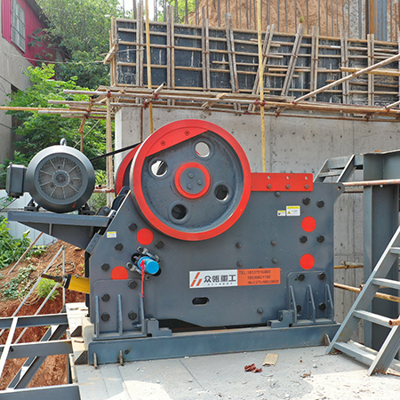 1625026457682195.jpg 寧夏歐版鄂式破碎機(jī)